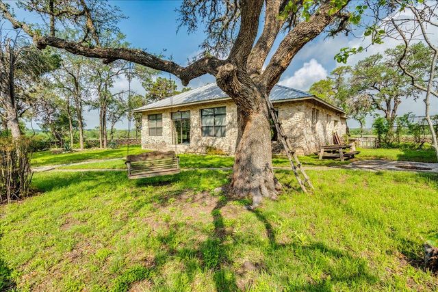 6400 Cypress RD, Kyle, TX 78640