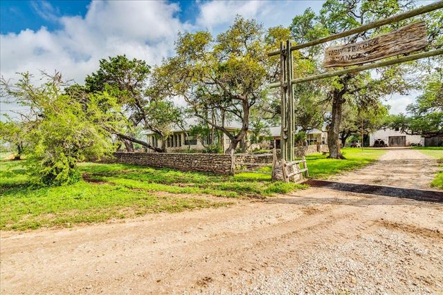 6400 Cypress RD, Kyle, TX 78640