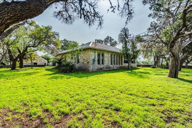 6400 Cypress RD, Kyle, TX 78640