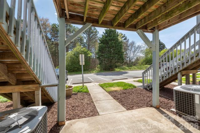 106 Locomotive Lane 108, Mooresville, NC 28115