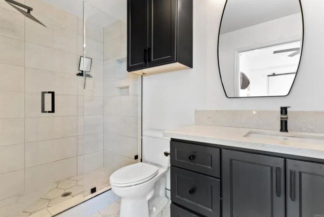 300 W beech 1408, San Diego, CA 92101