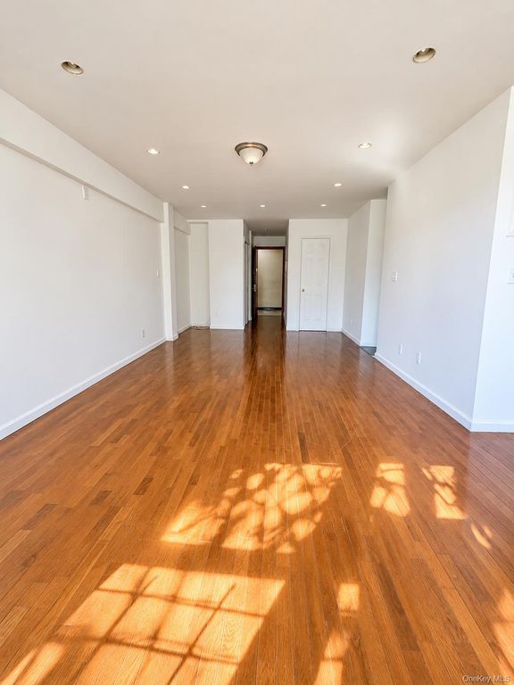 86-16 60th Avenue 3C, Elmhurst, NY 11373 — photo 3