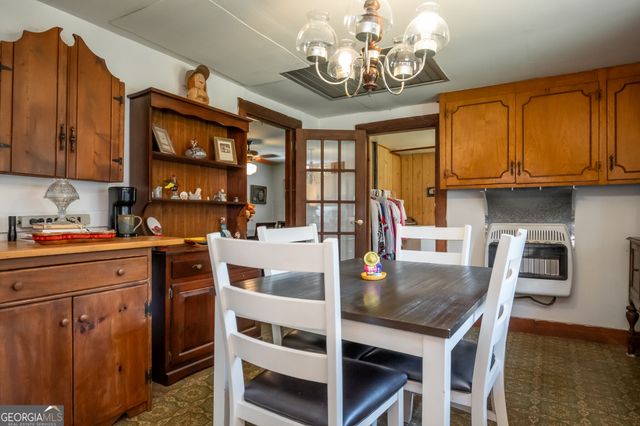 6484 Jefferson River Road, Athens, GA 30607
