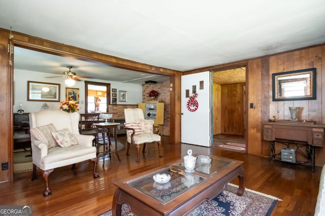 6484 Jefferson River Road, Athens, GA 30607