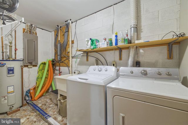 85 PICKETT, Basye, VA 22810