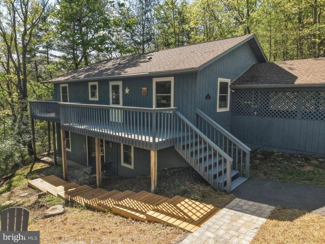 85 PICKETT, Basye, VA 22810