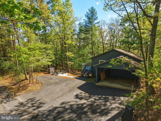 85 PICKETT, Basye, VA 22810