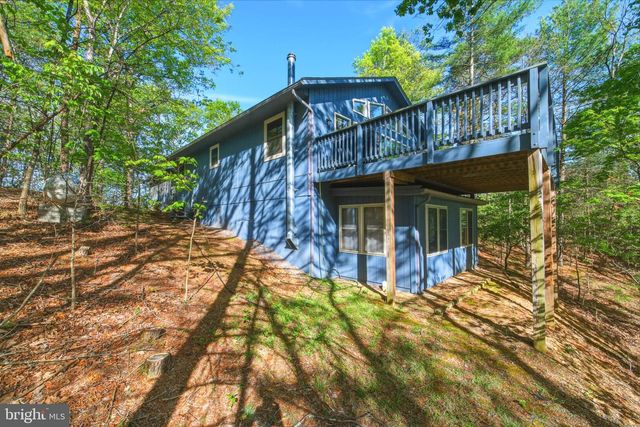 85 PICKETT, Basye, VA 22810
