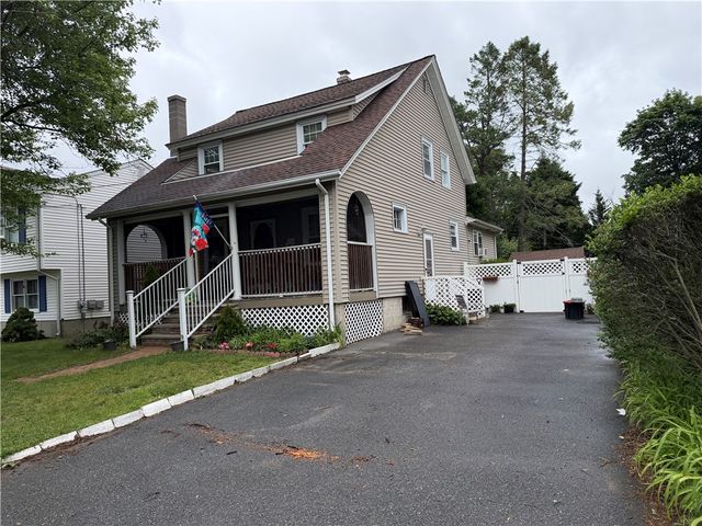 42 Dunbar Avenue, East Providence, RI 02916