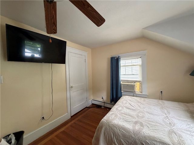 42 Dunbar Avenue, East Providence, RI 02916