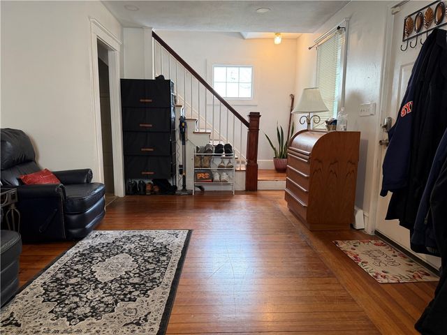 42 Dunbar Avenue, East Providence, RI 02916