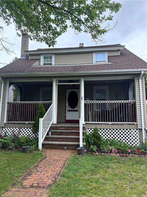 42 Dunbar Avenue, East Providence, RI 02916