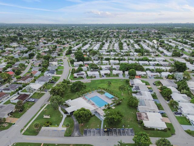 6805 NW 75TH Court, Tamarac, FL 33321