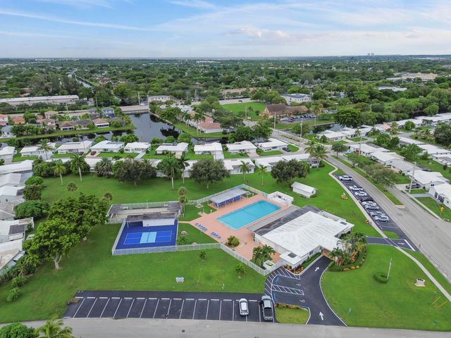 6805 NW 75TH Court, Tamarac, FL 33321