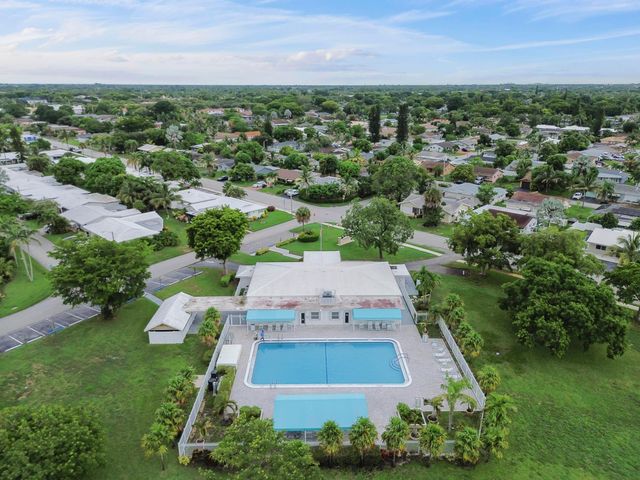 6805 NW 75TH Court, Tamarac, FL 33321