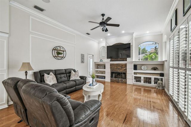 11904 WANDSWORTH DRIVE, Tampa, FL 33626