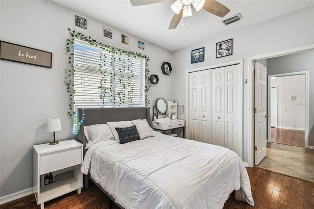 11904 WANDSWORTH DRIVE, Tampa, FL 33626