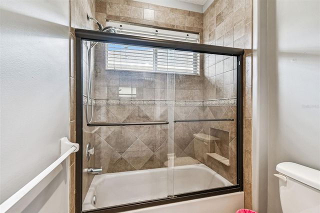 11904 WANDSWORTH DRIVE, Tampa, FL 33626