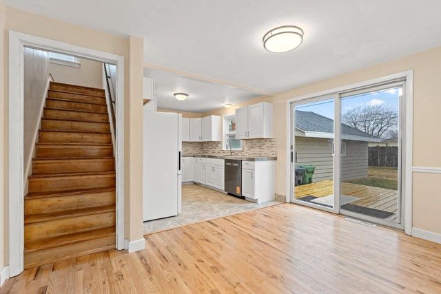 344 S KARLYN STREET, Kimberly, WI 54136