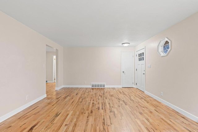 344 S KARLYN STREET, Kimberly, WI 54136