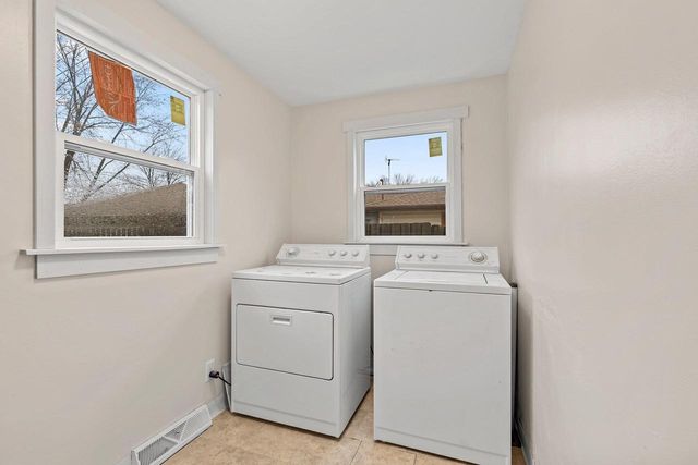 344 S KARLYN STREET, Kimberly, WI 54136