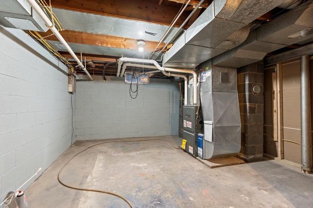 344 S KARLYN STREET, Kimberly, WI 54136