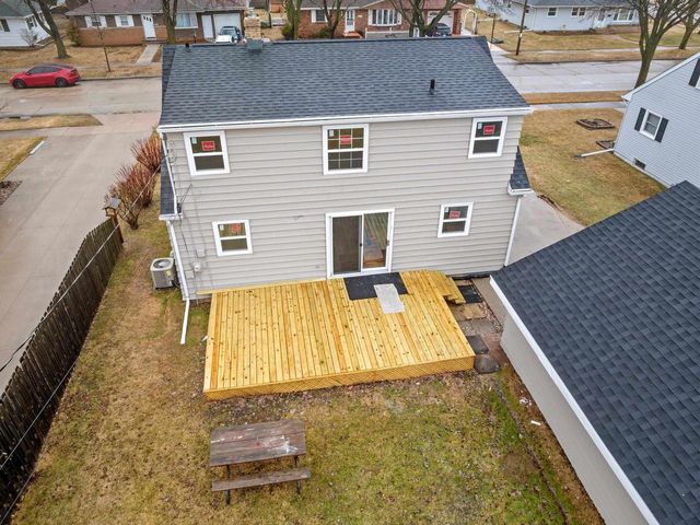 344 S KARLYN STREET, Kimberly, WI 54136