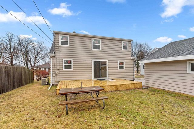 344 S KARLYN STREET, Kimberly, WI 54136