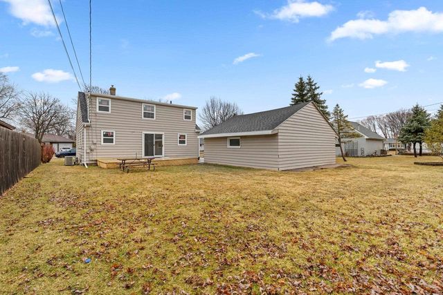 344 S KARLYN STREET, Kimberly, WI 54136