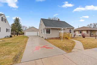344 S KARLYN STREET, Kimberly, WI 54136