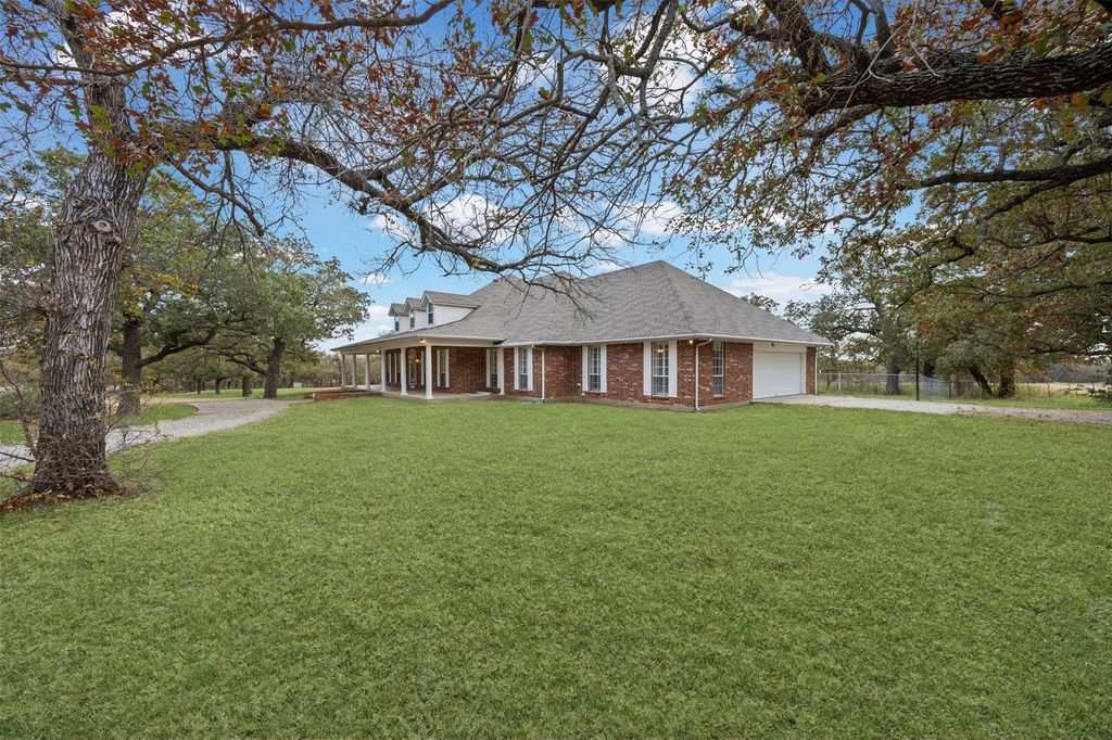 26184 S Fm 4, Lipan, TX 76462