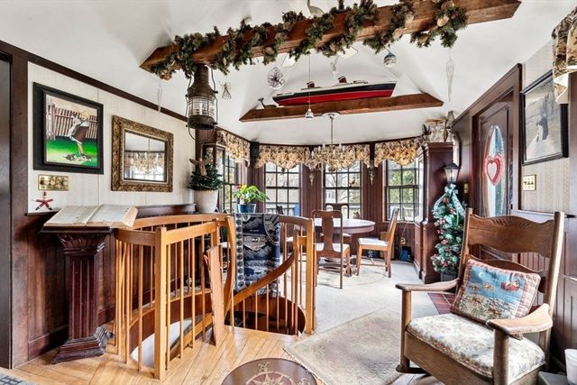 20 Blue Shutters Lane, Falmouth, MA 02556