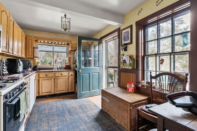 20 Blue Shutters Lane, Falmouth, MA 02556