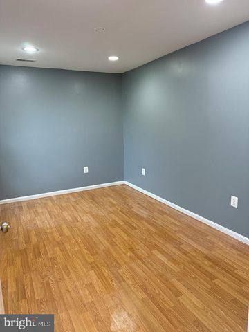 722 HARTWOOD RD, Fredericksburg, VA 22406