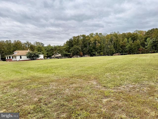 722 HARTWOOD RD, Fredericksburg, VA 22406