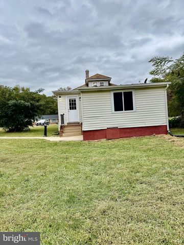 722 HARTWOOD RD, Fredericksburg, VA 22406