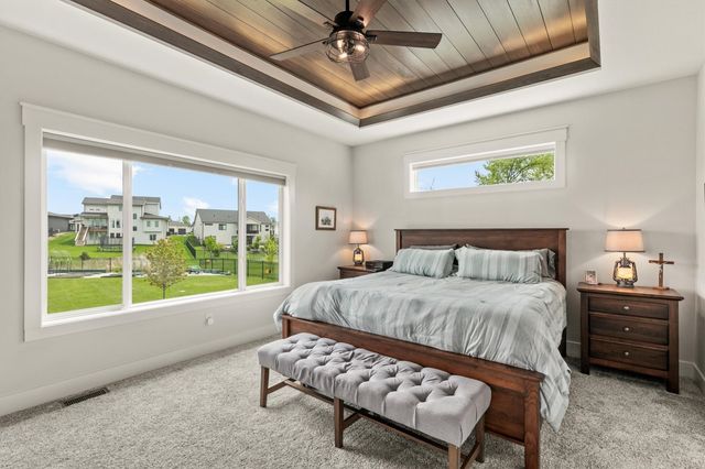 5035 150th Street, Urbandale, IA 50323