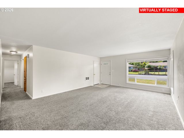 1625 INGLEWOOD St, Forest Grove, OR 97116