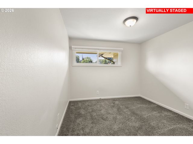 1625 INGLEWOOD St, Forest Grove, OR 97116
