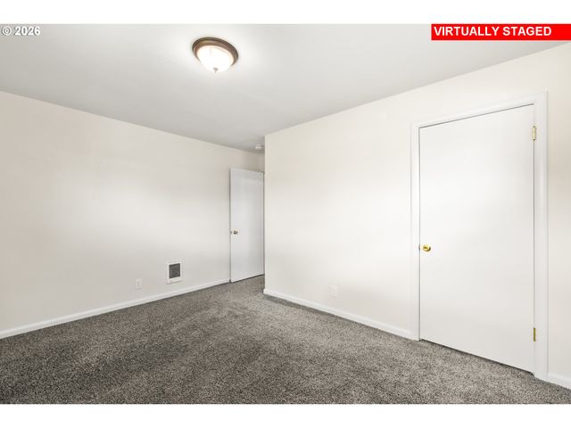 1625 INGLEWOOD St, Forest Grove, OR 97116