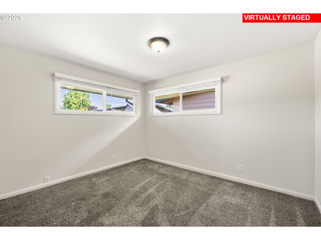 1625 INGLEWOOD St, Forest Grove, OR 97116