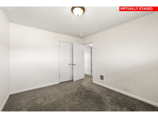 1625 INGLEWOOD St, Forest Grove, OR 97116