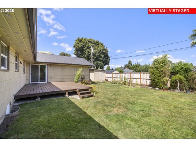 1625 INGLEWOOD St, Forest Grove, OR 97116