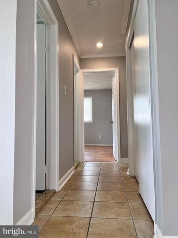 5350 RAVENSWORTH RD, Springfield, VA 22151
