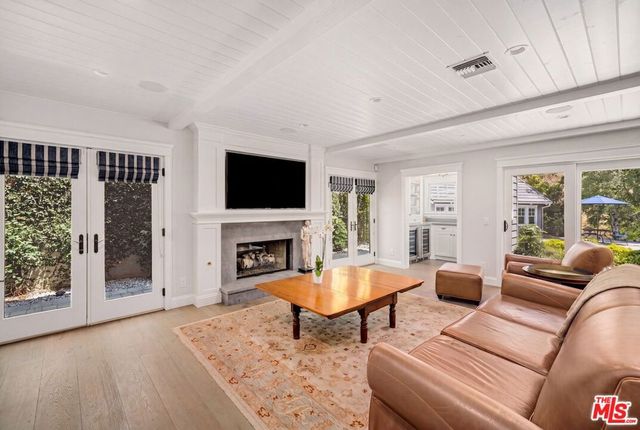 10 Holster Lane, Bell Canyon, CA 91307