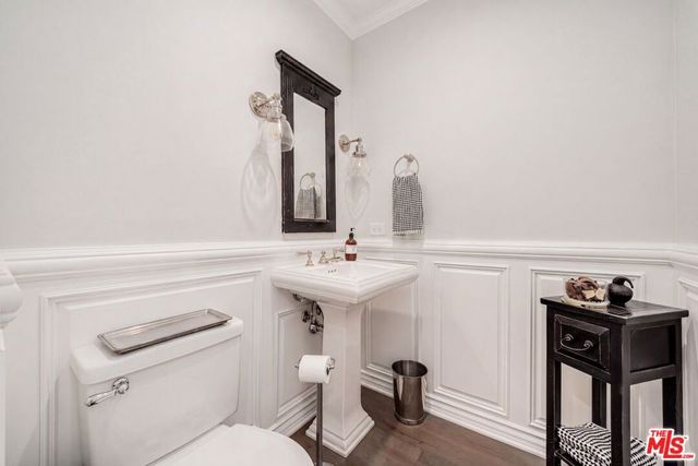10 Holster Lane, Bell Canyon, CA 91307