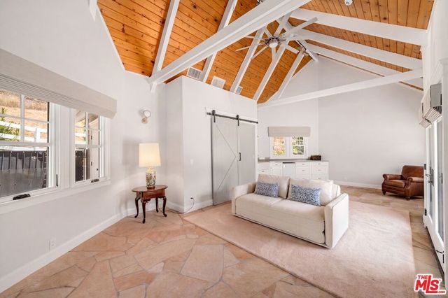 10 Holster Lane, Bell Canyon, CA 91307