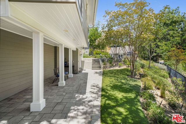 10 Holster Lane, Bell Canyon, CA 91307