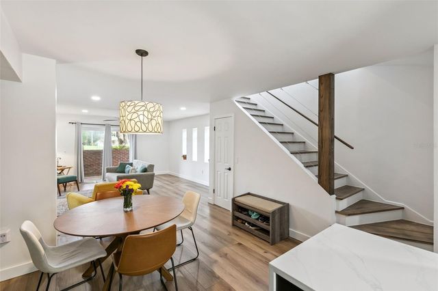 496 W PAR STREET 496, Orlando, FL 32804