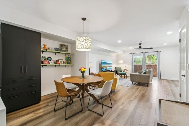 496 W PAR STREET 496, Orlando, FL 32804